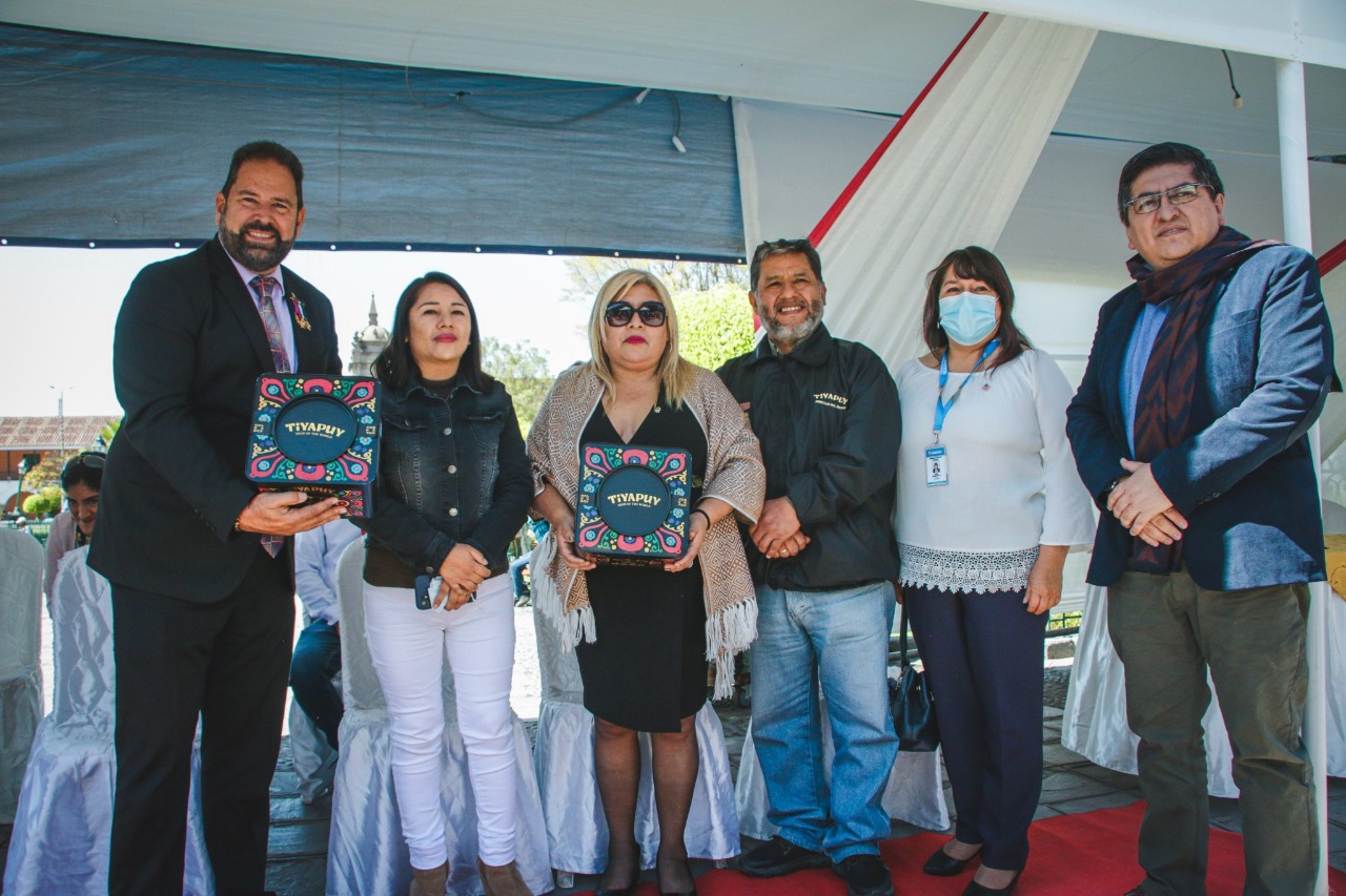 Embajador resalta las potencialidades turísticas, culturales y productivas de Ayacucho