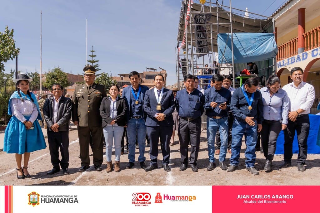 ALCALDE DE HUAMANGA CONMEMORA ANIVERSARIO DE HUASCAHURA CON IMPORTANTE ANUNCIO