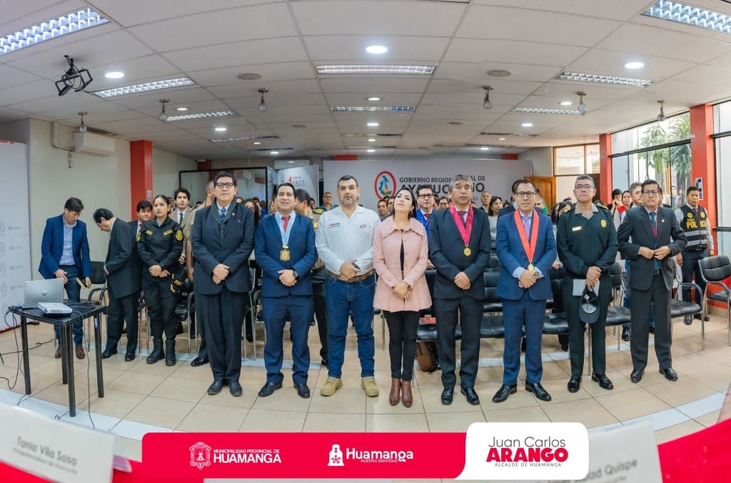 ALCALDE DE HUAMANGA PARTICIPA EN DEBATE REGIONAL SOBRE LA APLICACIÓN DE LA PENA DE MUERTE POR VIOLACIÓN SEXUAL A MENORES