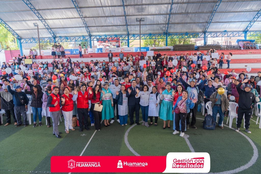 ALCALDE DE HUAMANGA LOGRA ENTREGA DE 4 TONELADAS DE PESCADO PARA MÁS DE 14 MIL PERSONAS VULNERABLES